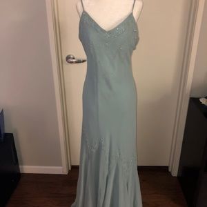 *Like New* XSCAPE Evening Gown